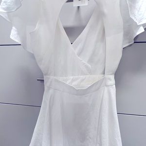 Ruffle linen white Romper - size small